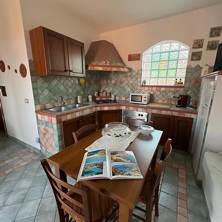 Casa Per Vacanze Anna La Maddalena (Sassari)